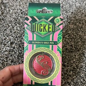 Wicked Glinda's Shiz Pin